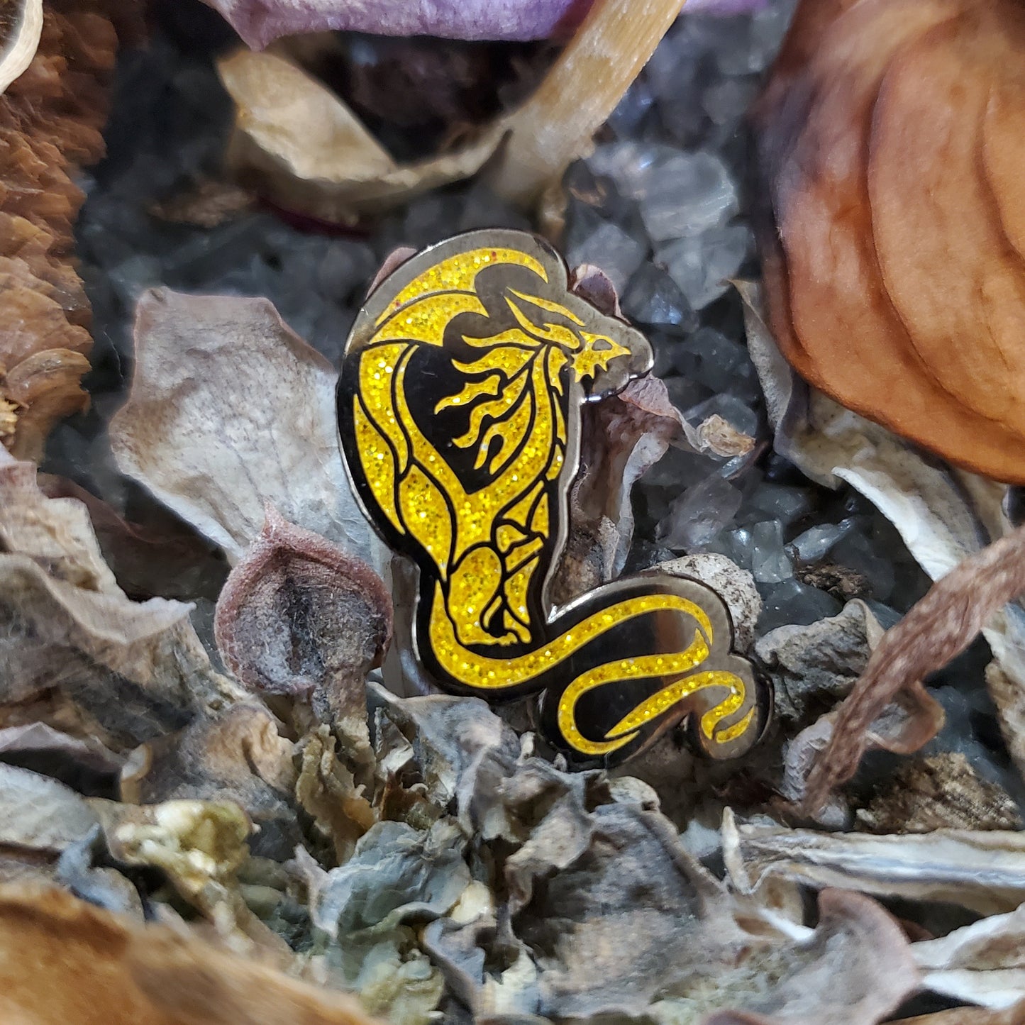 Golden glitter guardian dragon pin