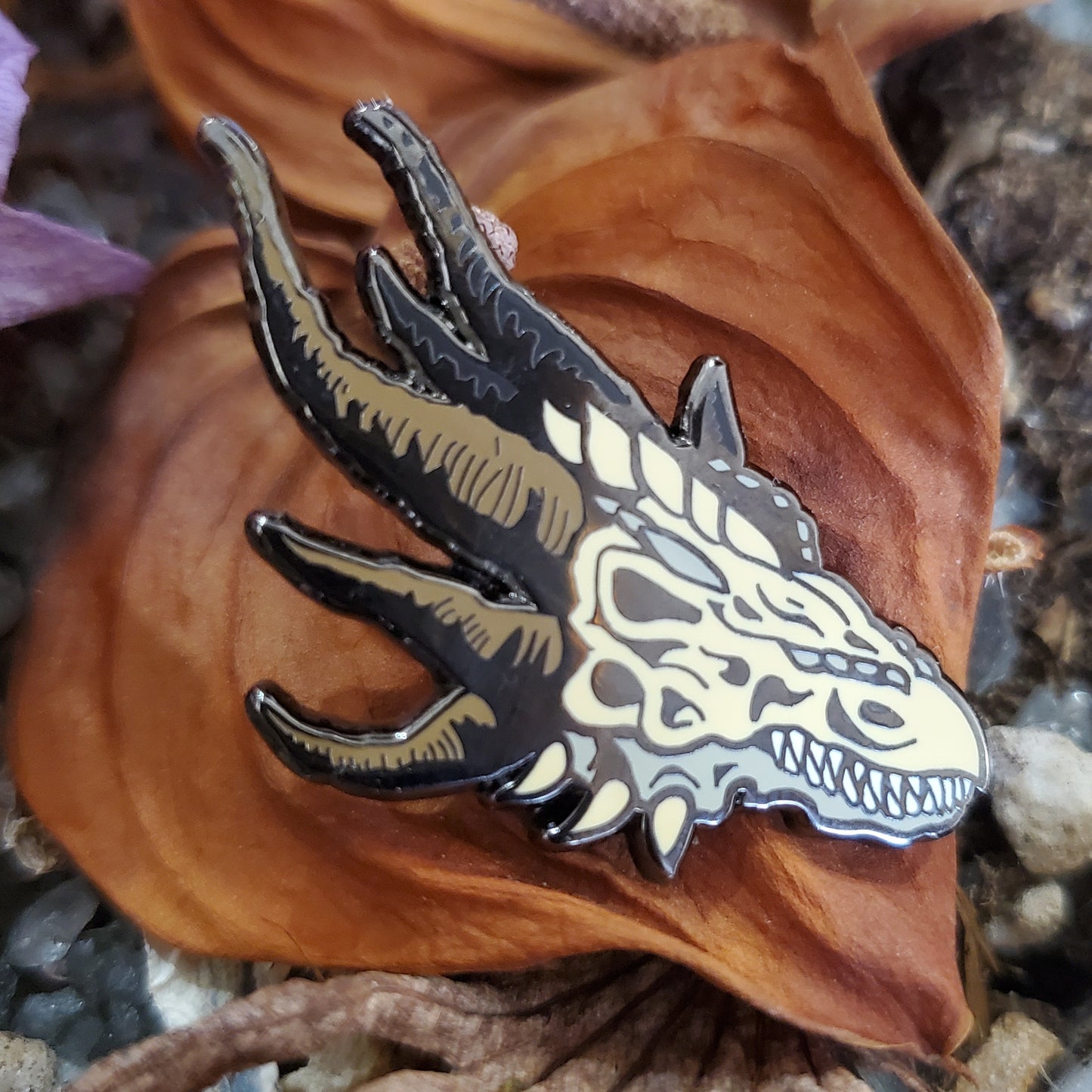 Adult Dragon Skull Pin